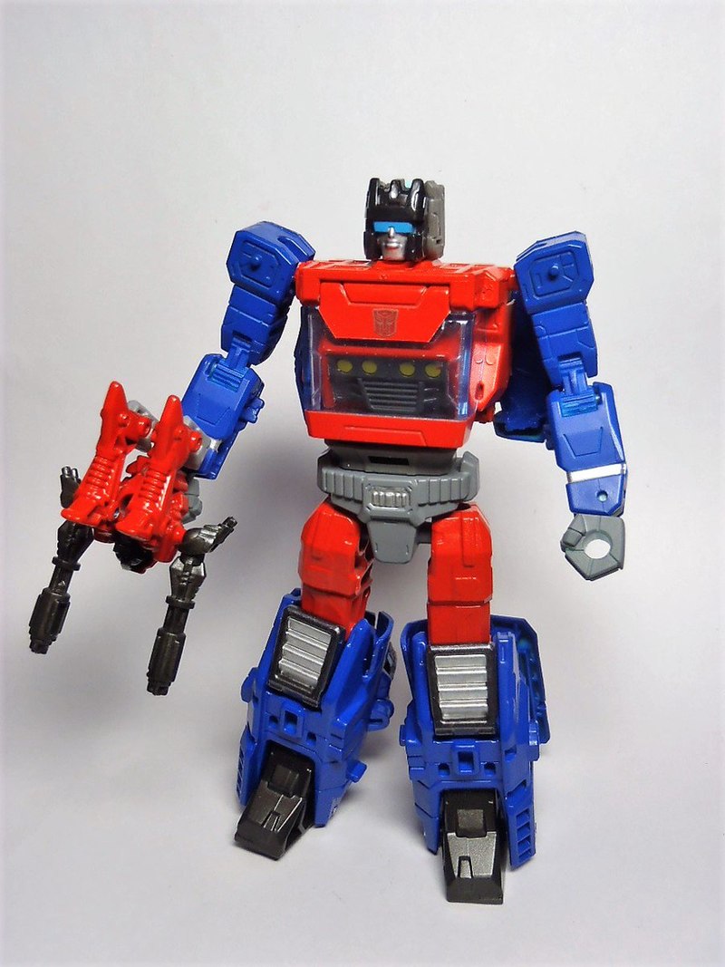 amazon transformers titans return